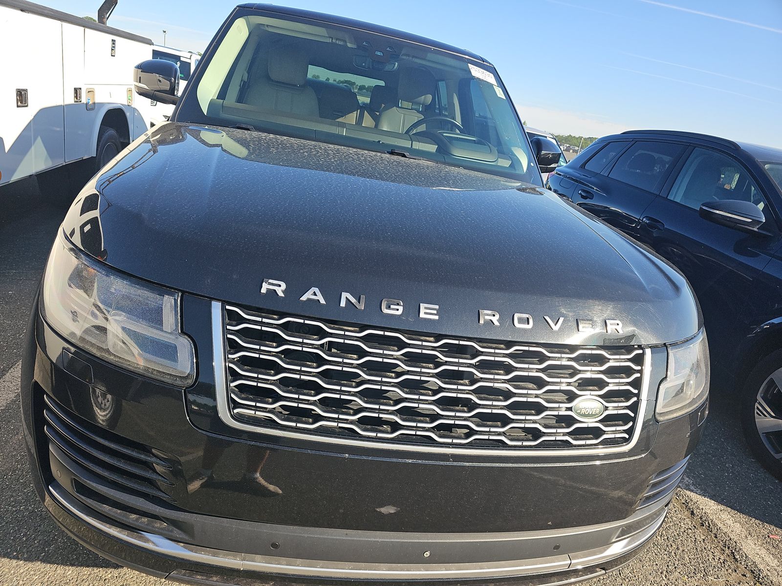 land rover range rover 2018 SALGS2RE1JA392672 image land rover range rover 2018 SALGS2RE1JA392672 image